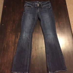 AE women's dark artist denim jeans. Size 0 short