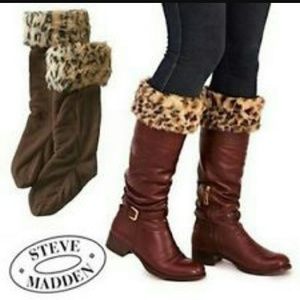NEW STEVE MADDEN HIGH BOOT FAUX FUR SOCKS!