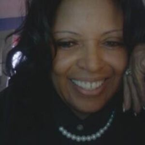 Meet your Posher, Cassandra