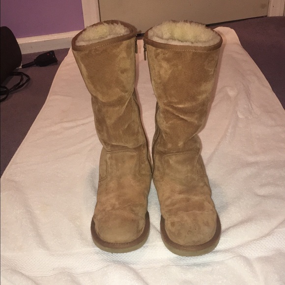 Women's UGG zipper up tall boots