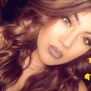 Meet your Posher, Inez