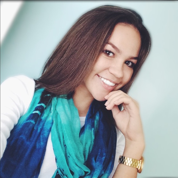 Meet your Posher, Natalie - Picture 1 of 1