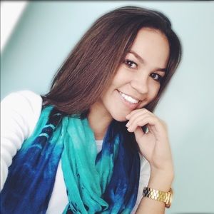 Meet your Posher, Natalie