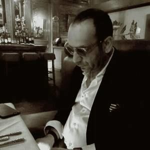 Meet your Posher, Aj