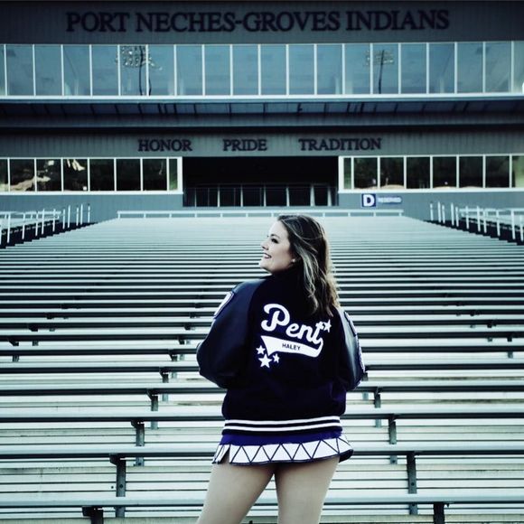 Meet your Posher, Haley