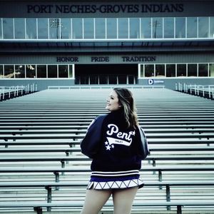 Meet your Posher, Haley