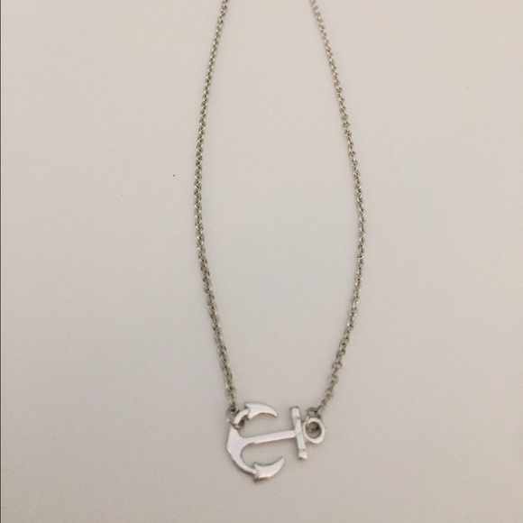 Anchor necklace