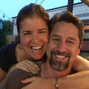 Meet your Posher, Dee