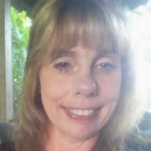 Meet your Posher, Johnetta