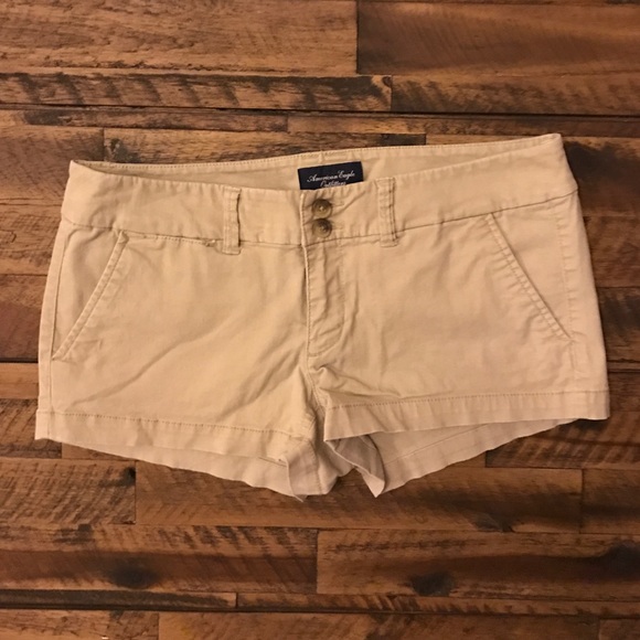 American Eagle khaki shorts