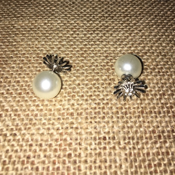 Silver and Pearl Double sided earrings