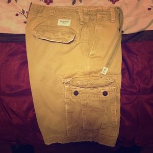 Tan A&F cargo shorts