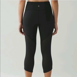 LuluLemon Deep Breath Crop, 6