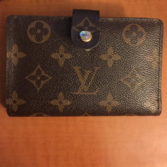 👝 Louis Vuitton French Purse