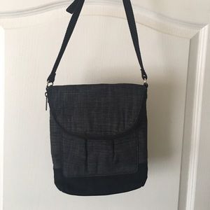 Thirty One cross body bag dark grey and black