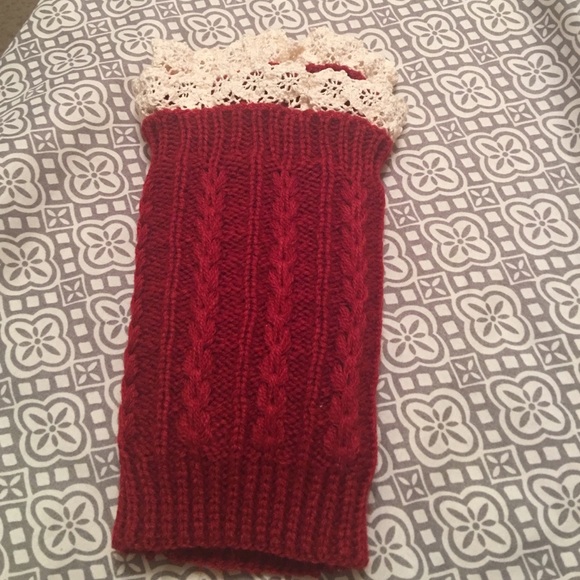 Red leg warmers
