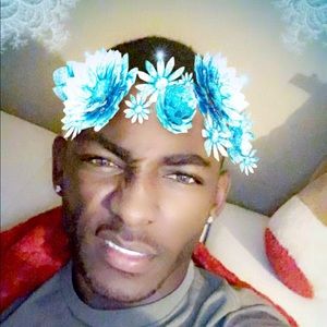 Meet your Posher, Gregory