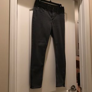 Express gray ankle jean legging with ankle zippers