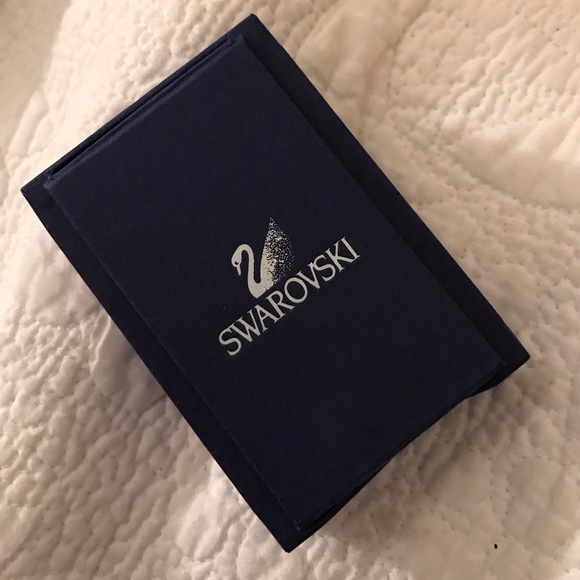 Swarovski Necklace - Picture 3 of 4