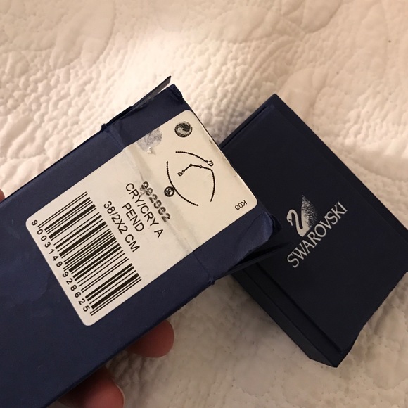 Swarovski Necklace - Picture 4 of 4