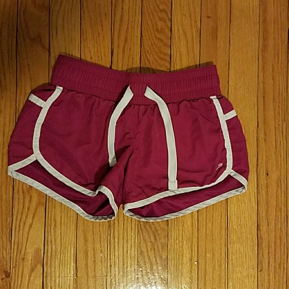 Running shorts