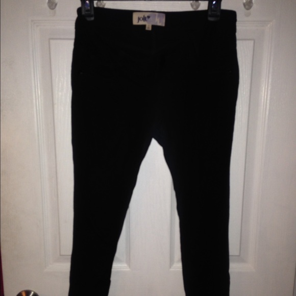 Black Jolt Jeggings