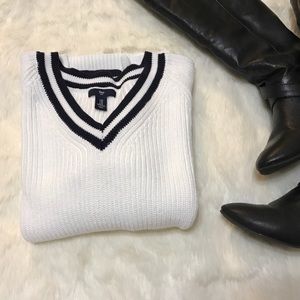 ⭐️ GAP Sweater ⭐️