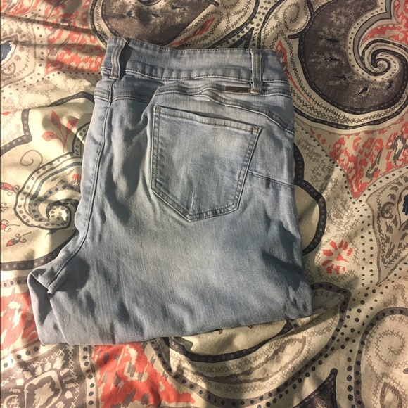 New York & Co. "Curve Creator" Skinny Jeans