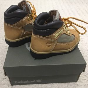 💯Authentic Timberland Toddler's Boots (size 6)