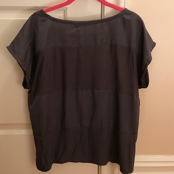 Short sleeve blouse from Nordstrom - Picture 2 of 2