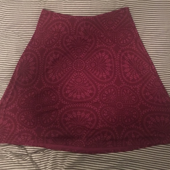 Patagonia burgundy/pink skirt