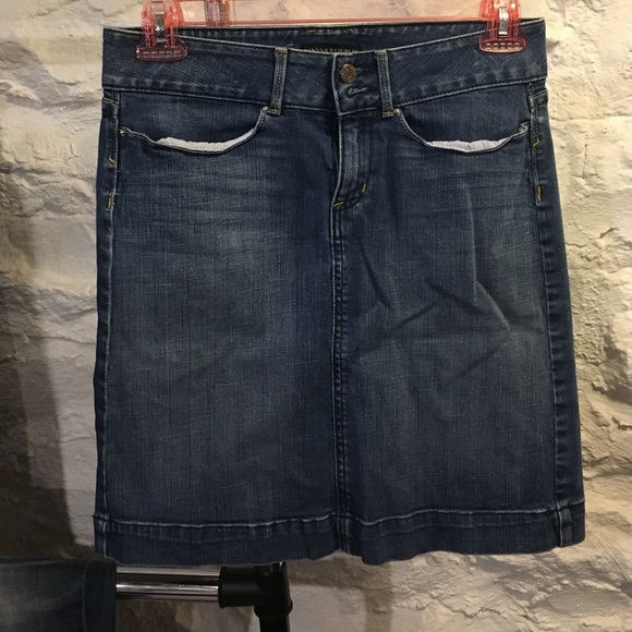 Banana Republic Factory jean skirt