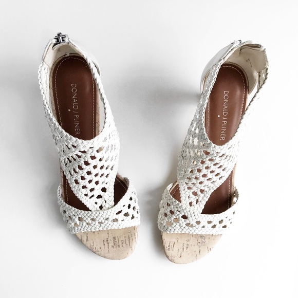 Donald J. Pliner Shoes - D o n a l d J. P l i n e r • S a n d a l s • Sz 7