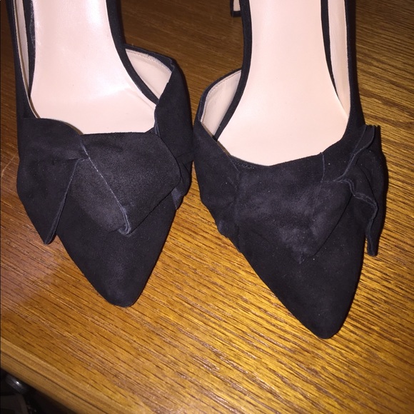 Nine West Black Suede Pumps - Picture 6 of 6