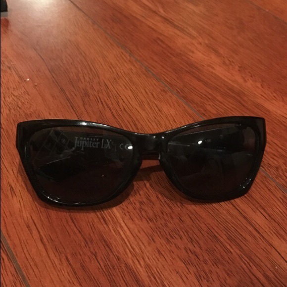 Oakley juniper sunglasses