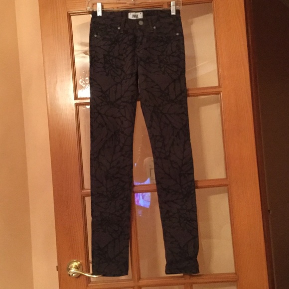 New Paige Skinny jeans size 24