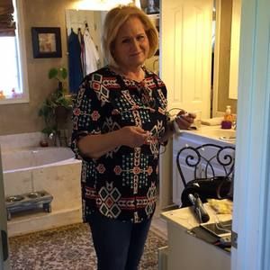 Meet your Posher, Rhonda