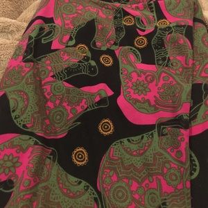 Lularoe TC paisley pink & green elephant leggings