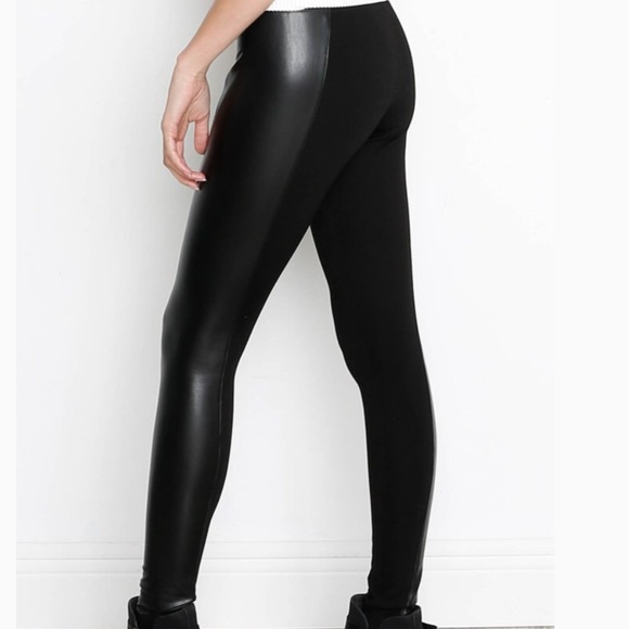 Bishop and Young. Panel Legging in Black - Picture 3 of 3