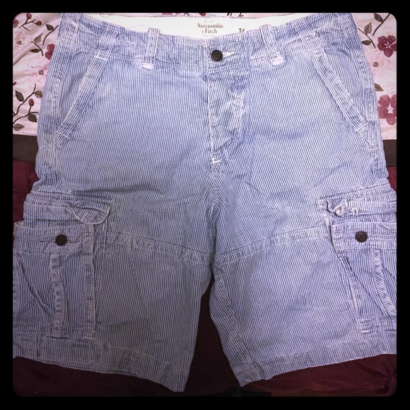 A&F Cargo shorts