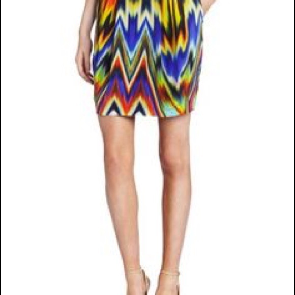 NWT Clu NY silk skirt - size 10.  Retail $218.