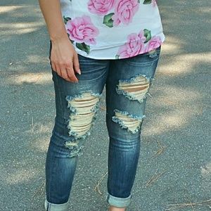 Distressed Skinny Jeans