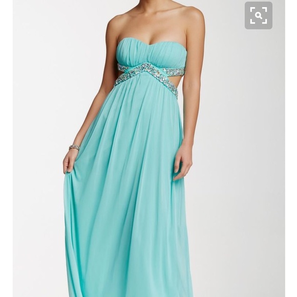 ‼️NWT‼️Trixxi Strapless Prom Gown - Picture 1 of 8