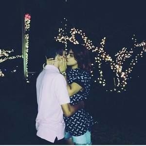 Meet your Posher, Andres camilo