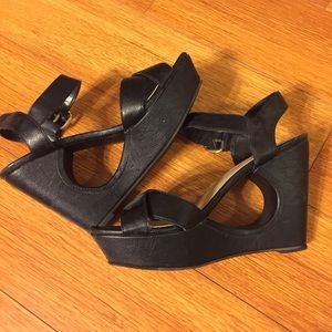 Cut-out black platform sandals