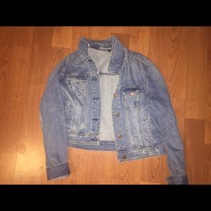 American Eagle never worn M/L women's denim jacket