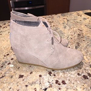 Toms Desert Bootie wedge