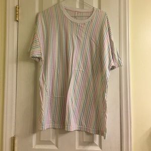 Must go! Striped t shirt