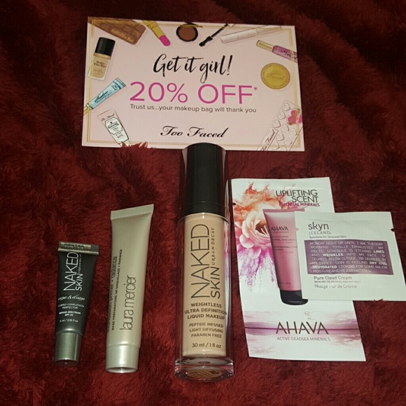 Urban Decay Naked skin foundation shade 2.5