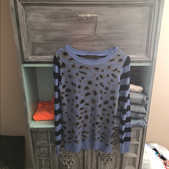 Limited size small thin, dress sweater.